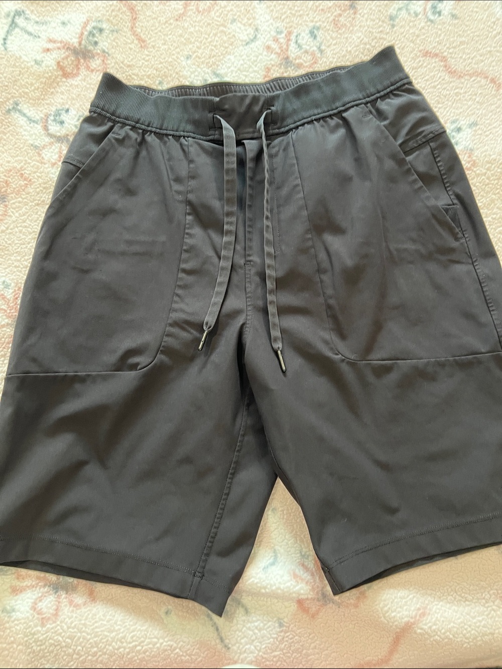 lululemon athletica Men's Black Athletic Drawstring Shorts